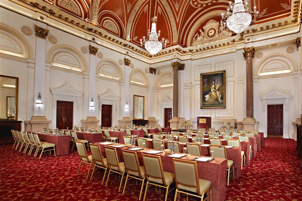 The College Green Dublin Hotel, Autograph Collection Bagian luar foto